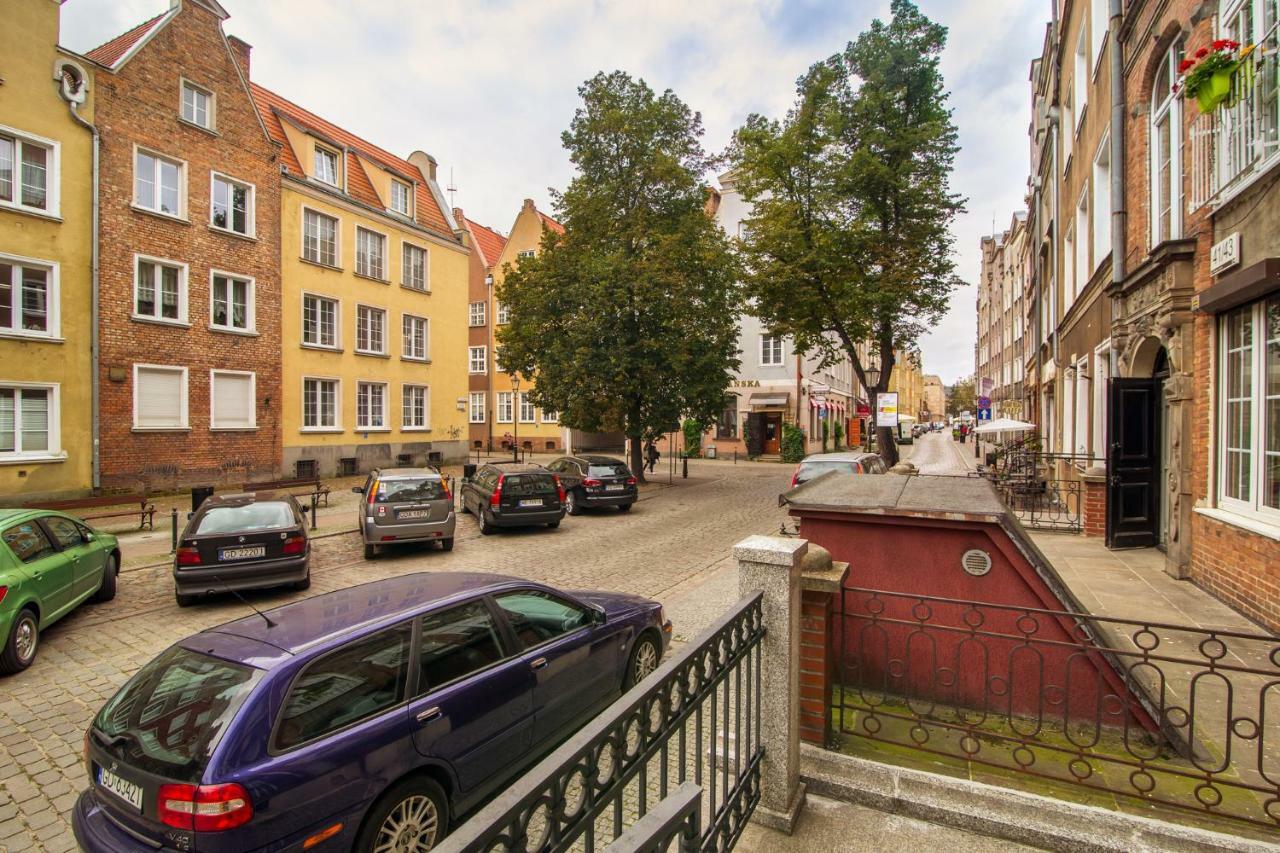 Apartament Pink Crane Apartment Gdansk Bagian luar foto