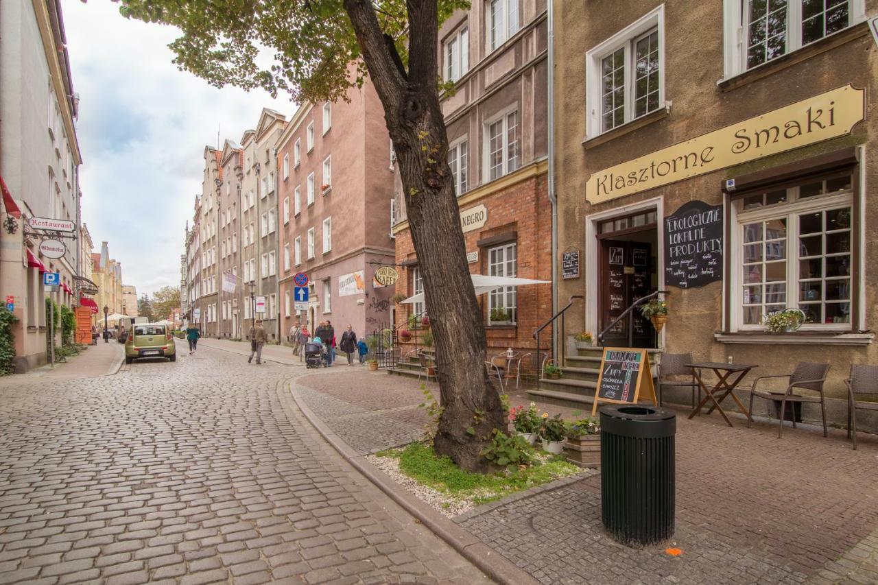 Apartament Pink Crane Apartment Gdansk Bagian luar foto